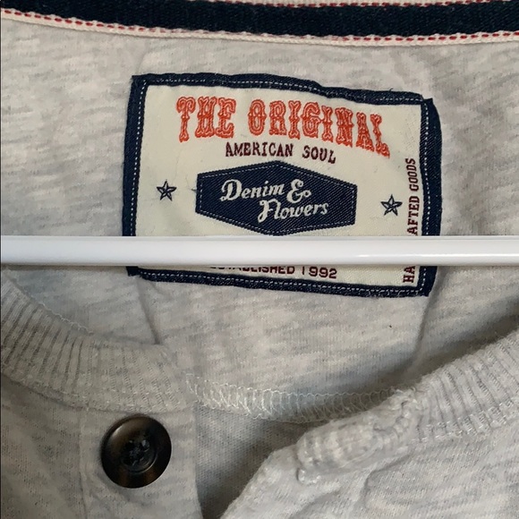 Gray T-shirt - Picture 2 of 3